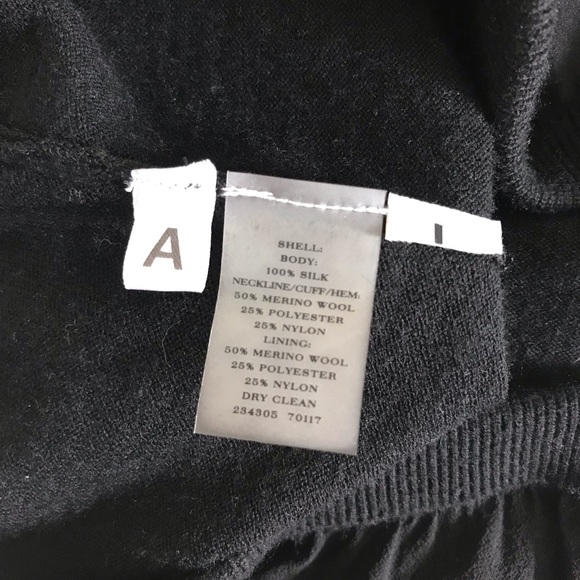 Ann Taylor Silk top with merino wool lining size S - Picture 6 of 6